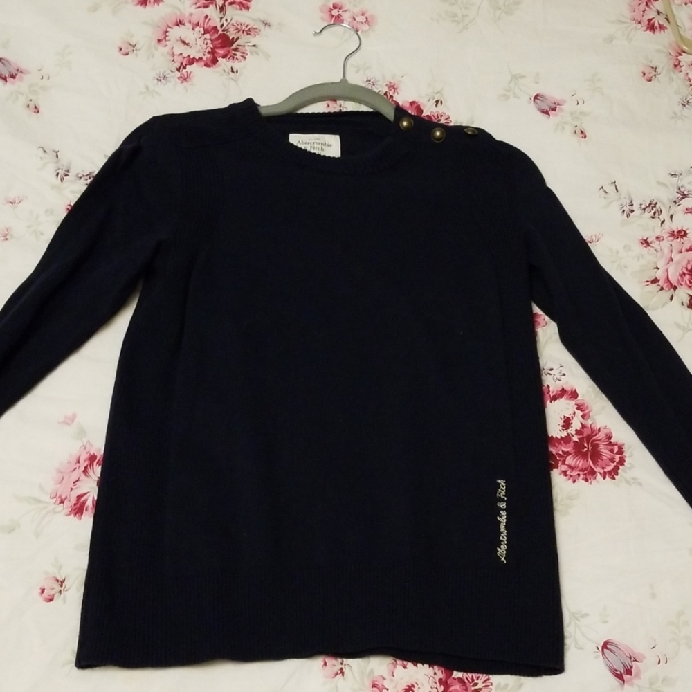 Xs Abercrombie and Fitch sweater